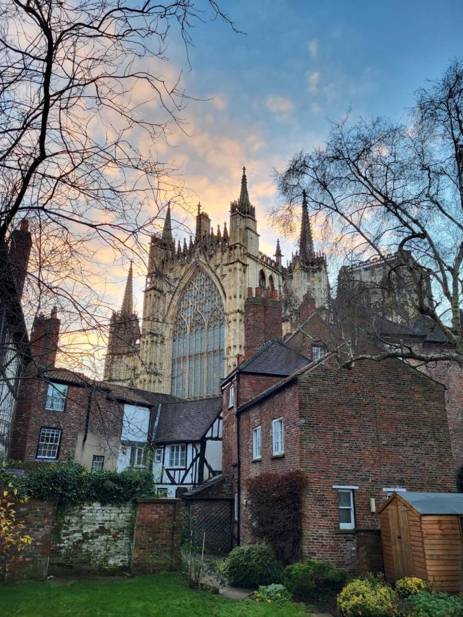 York Minster Garden Apartment Exterior photo